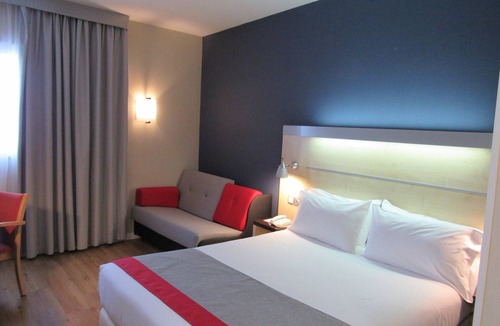 Sant Cugat del Valles Hotel | Holiday Inn Express Barcelona - Sant Cugat by IHG