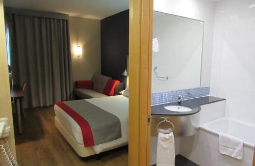 Alcobendas Hotel | Holiday Inn Express Alcobendas by IHG