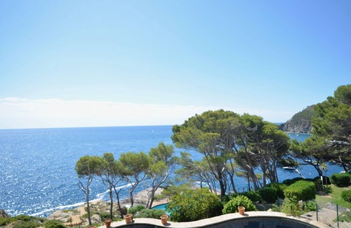 Begur Apartment | Holiday rental apartment with swimming pool in CAP SA SAL, Begur, Sa Tuna