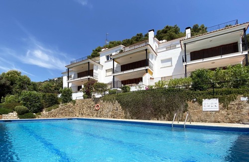 Aiguablava Apartment | Holiday rental apartment with swimming pool in Begur, Aiguablava