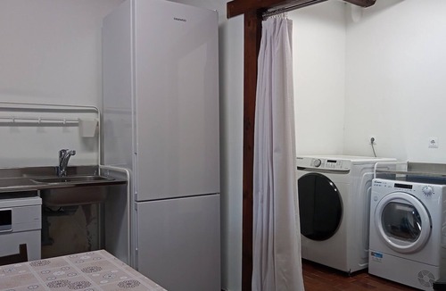 Arguedas Cottage | HOME TO ENJOY IN STYLE ! Garden, barbecue, swimming pool, swings, ping-pong.
