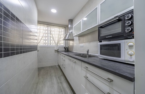 Pineda de Mar Apartment | HomeHolidaysRentals Maritim V - Costa Barcelona