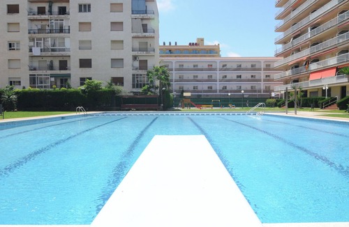 Malgrat de Mar Apartment | HomeHolidaysRentals Lorraine- Costa Barcelona
