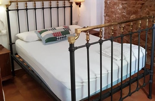 Sorihuela del Guadalimar Villa | Homerez - Big villa for 16 ppl. with swimming-pool at Sorihuela del Guadalimar