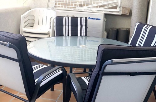 Benalmadena Costa Apartment | Homerez - 100 m away from the beach! Appartement for 4 ppl. with shared pool
