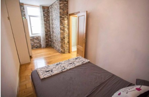 La Coruna Apartment | Homerez - Amazing appartement 3 km away from the beach for 5 ppl. with jacuzzi