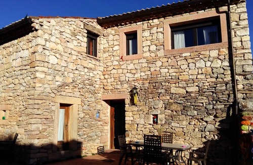 Sepulveda House | Homerez - Beautiful house for 4 ppl. with terrace at Aldehuela