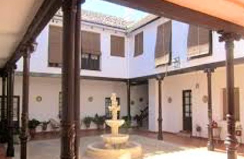 Almagro House | Homerez - Big house for 12 ppl. with terrace at Almagro