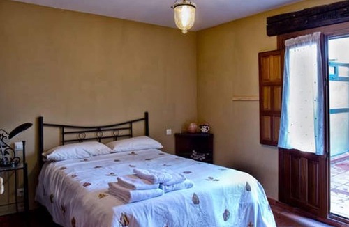 Zamarramala House | Homerez - Big house for 10 ppl. with garden at Segovia