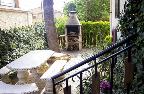 Abejar House | Homerez - Big house for 10 ppl. with garden and terrace at Abejar