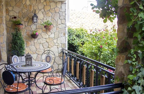 Abejar House | Homerez - Big house for 10 ppl. with garden and terrace at Abejar