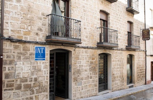 Ubeda Apartment | Homerez - Charming Apartment in Úbeda 35 m² with Air Conditioning