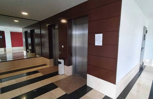 Ponferrada Apartment | Homerez - Cozy Apartment Ponferrada, Parking
