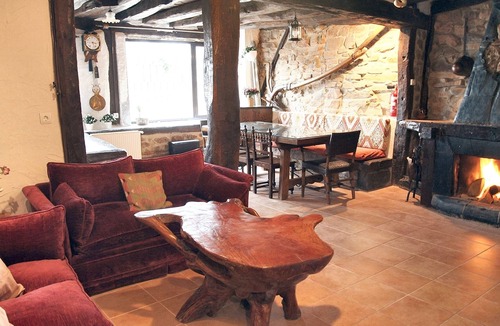 Villasur de Herreros House | Homerez - House, Villasur de Herreros