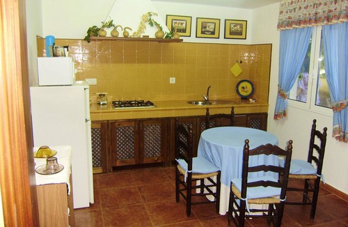 O Savinao House | Homerez - House 3 km away from the beach for 6 ppl. with garden at O Saviñao