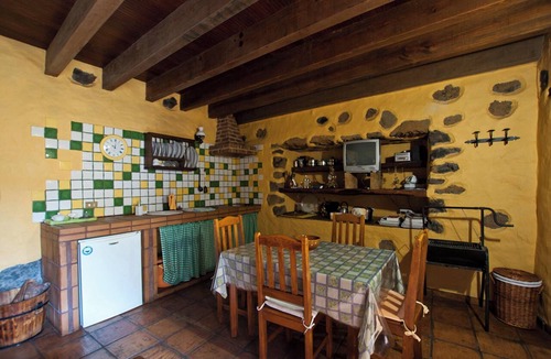 Isora House | Homerez - House in Isora