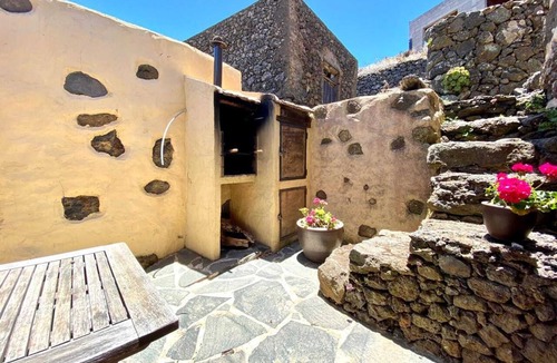Isora House | Homerez - House in Isora