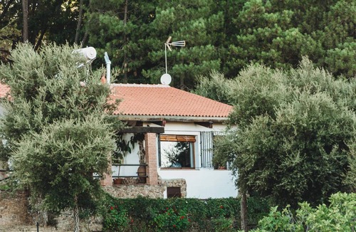 Monesterio Villa | Homerez - Peaceful villa in Monesterio with private pool