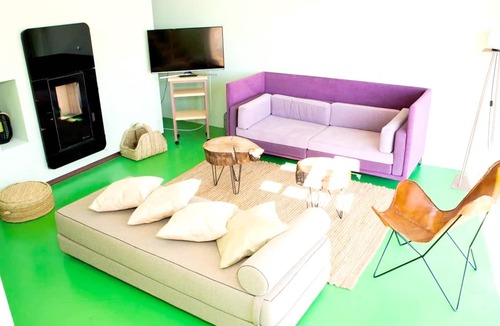 Argamasilla de Alba Apartment | Homerez - Studio for 2 people with shared pool in Argamasilla de Alba