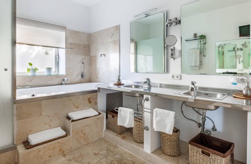 El Toro Villa | Homerez - Villa for 6 ppl. with swimming-pool, jacuzzi and sea view at El Toro