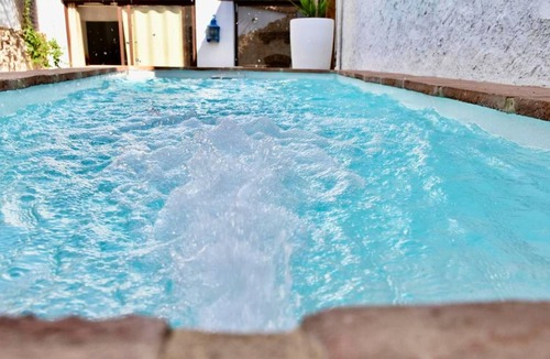 Santa Elena Villa | Homerez - Villa for 8 ppl. with swimming-pool and terrace at Santa Elena