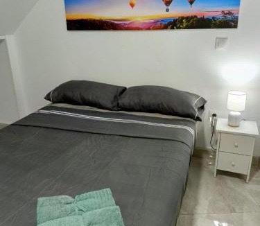 San Isidro Hotel | Hospedaje La Campana