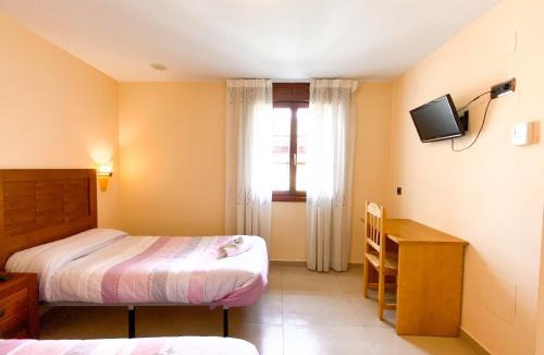 Berlanga de Duero Hotel | Hostal Ainoa