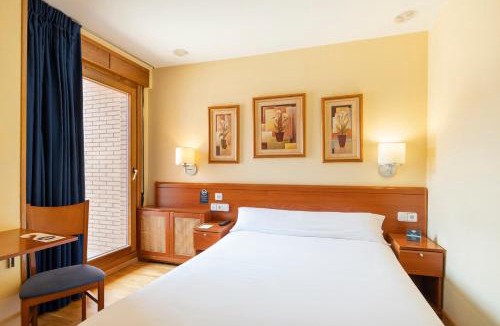 Soria House | Hostal Alda Río Duero