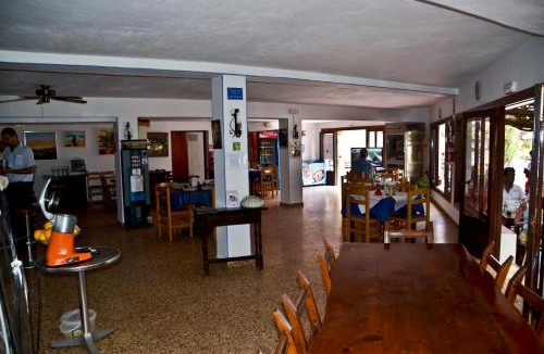Playa des Figueral House | Hostal Alocs