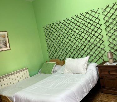 Retuerta del Bullaque House | Hostal Cabañeros