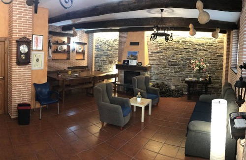 Molinaseca Hostel | Hostal El Horno