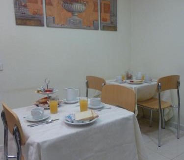 Alcala de Henares House | Hostal El Val