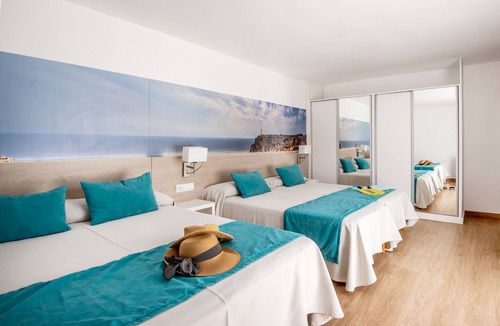 Formentera Hostel | Hostal Es Pi