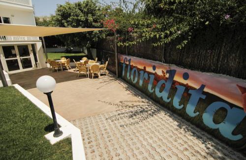 Torrenova Hostel | Hostal Floridita Adults Only