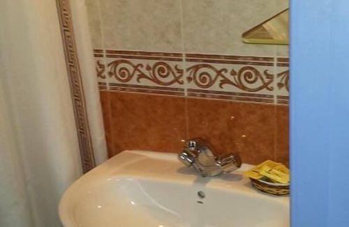 Old Town Hotel | Hostal Guzman El Bueno by gaiarooms