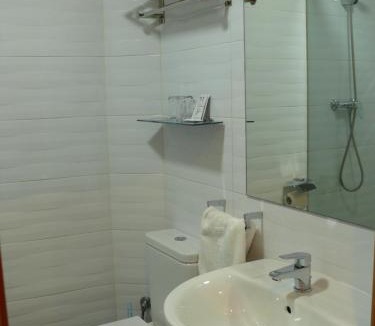 Explanada de la Estacion Hostel | Hostal La Hispanidad