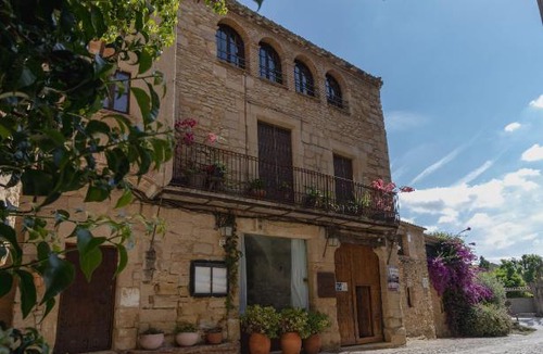 Peratallada House | Hostal La Riera de Peratallada