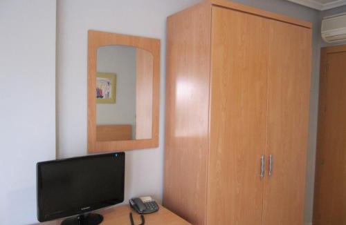 El Altet House | Hostal Meseguer