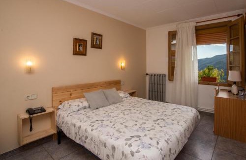Montseny House | Hostal Montserrat