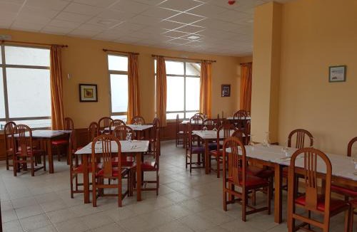 Camponaraya House | Hostal Orly