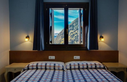 Benasque Hostel | Hostal Parque Natural