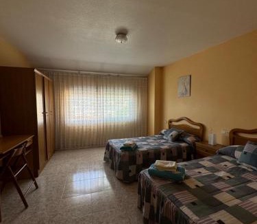 Fabero House | Hostal Pensión LA TORRE