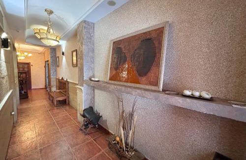 Valdepenas House | Hostal Posada Entreviñas