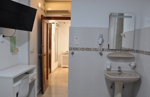 Valladolid Hostel | Hostal Ramón y Cajal