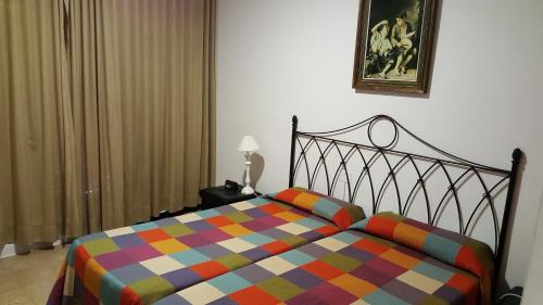 Palamos House | Hostal Residencia Catalina