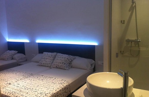Lloret Town Center Hostel | Hostal Ribas