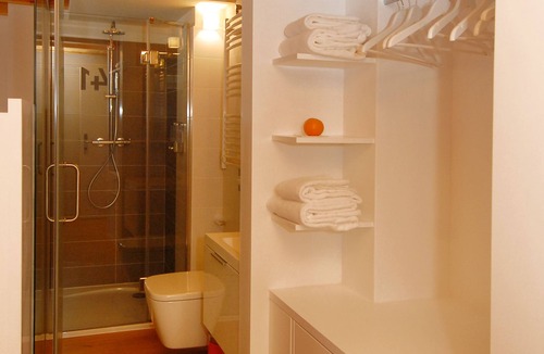 Burgos Hostel | Hostal riMboMbin