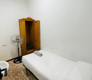 Sol House | Hostal Ruano