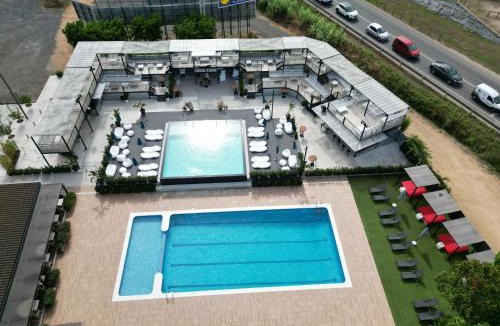 Palafolls House | Hostal SolFina