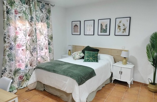 Alcala de Henares Apartment | HOTEL APARTAMENTOS ATRIUM CENTRO HISTÓRICO. B1